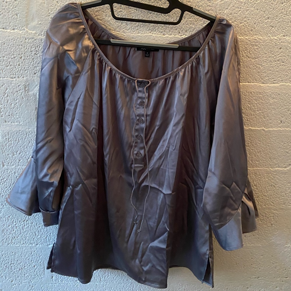 Ann Klein long sleeve blouse